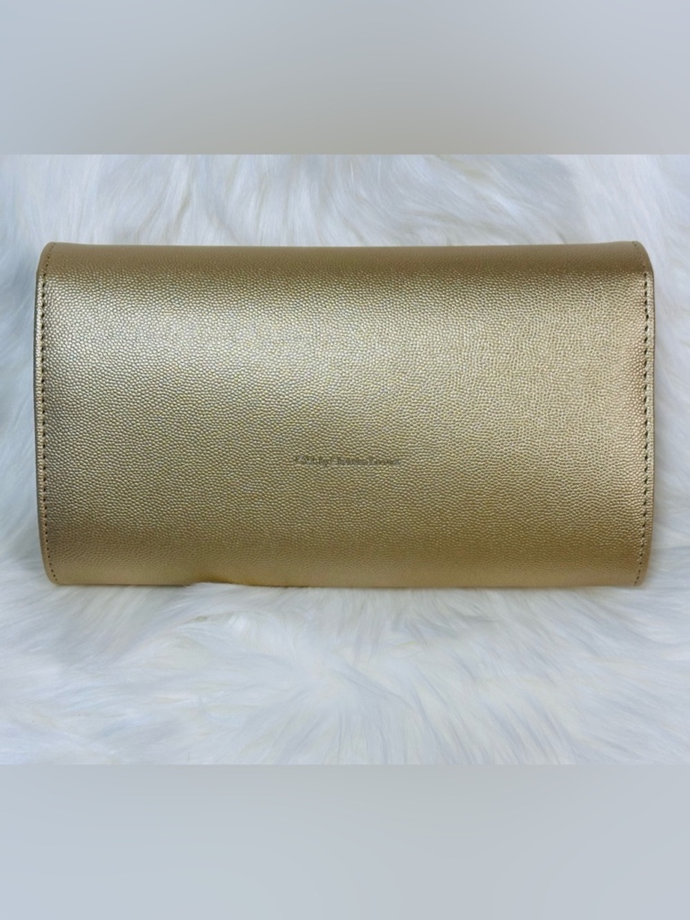 CXL by Christian Lacroix Glam Caviar Clutch in gold - Picture 4 of 7